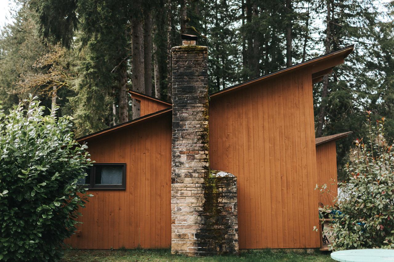 Loloma Lodge And Cabins McKenzie Bridge Экстерьер фото