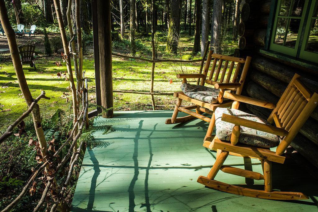 Loloma Lodge And Cabins McKenzie Bridge Экстерьер фото