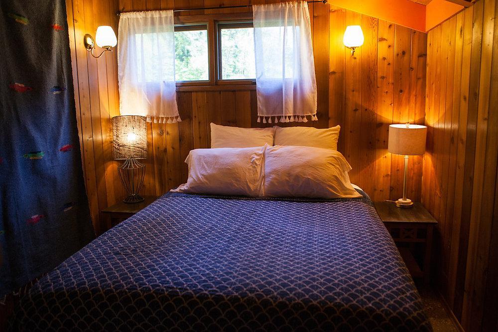 Loloma Lodge And Cabins McKenzie Bridge Экстерьер фото